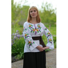Embroidered blouse "Olvia: pansies"